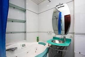 Apartlux on Ploshchad Pobedy