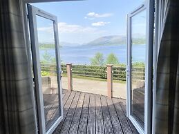 Linnhe Lochside Holidays