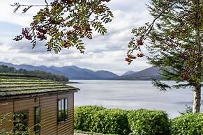 Linnhe Lochside Holidays