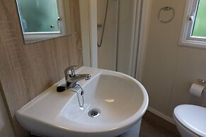 Linnhe Lochside Holidays