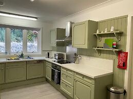 Linnhe Lochside Holidays
