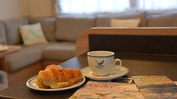 Linnhe Lochside Holidays