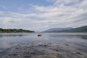Linnhe Lochside Holidays