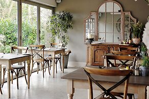 The Red Lion Inn