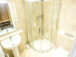 Mc Kevitts Village Hotel