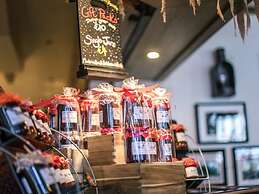 Mc Kevitts Village Hotel