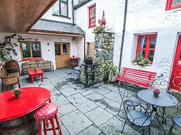 Mc Kevitts Village Hotel