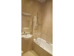 Mc Kevitts Village Hotel