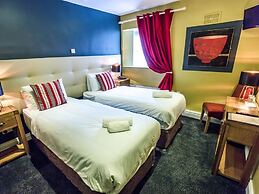 Mc Kevitts Village Hotel