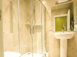 Mc Kevitts Village Hotel