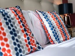 Mc Kevitts Village Hotel