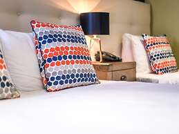 Mc Kevitts Village Hotel