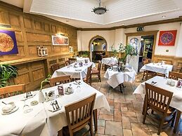 Mc Kevitts Village Hotel