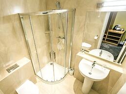 Mc Kevitts Village Hotel