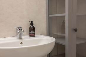 Armadale Castle Cabins