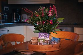 Armadale Castle Cabins