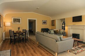 Armadale Castle Cabins