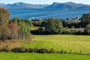 Armadale Castle Cabins