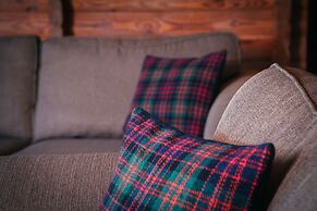 Armadale Castle Cabins