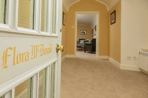 Armadale Castle Cabins