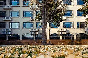 Atour Hotel Pudong Airport