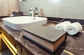 Atour Hotel Pudong Airport