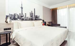 Atour Hotel Pudong Airport