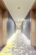 Atour Hotel Pudong Airport