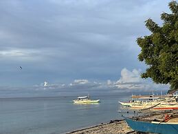 The Whitehouse by the Sea