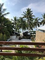 The Whitehouse by the Sea