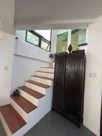 The Whitehouse by the Sea