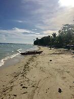 The Whitehouse by the Sea