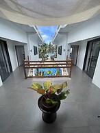 The Whitehouse by the Sea