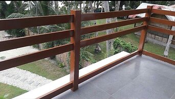 The Whitehouse by the Sea