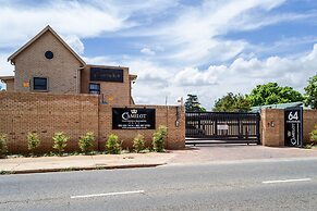 Camelot Guest House & Apartments