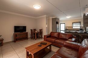 Camelot Guest House & Apartments