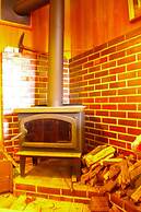 Forest Resort Cosmos