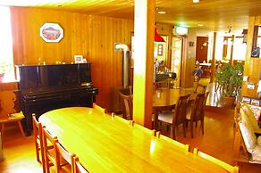 Forest Resort Cosmos