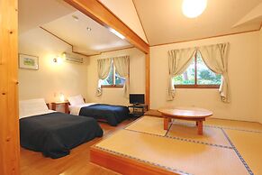 Forest Resort Cosmos