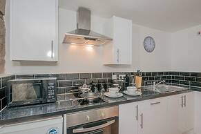 Kirkstall Bridge Apartments - 22