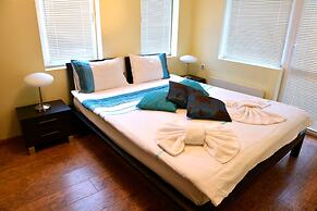 Bojur & Bojurland Apartment Complex