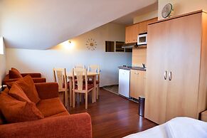 Bojur & Bojurland Apartment Complex