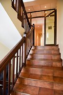 Bojur & Bojurland Apartment Complex