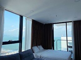 Holi Beach Apartments