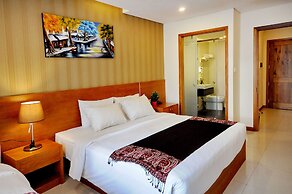 Holi Beach Apartments