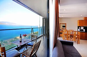 Holi Beach Apartments