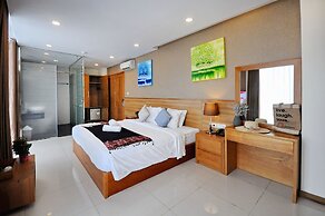 Holi Beach Apartments