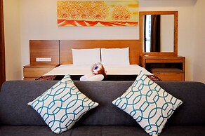 Holi Beach Apartments