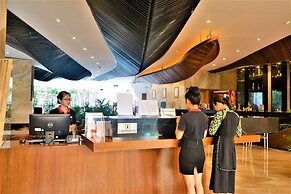 Holi Beach Apartments