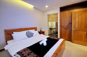 Holi Beach Apartments